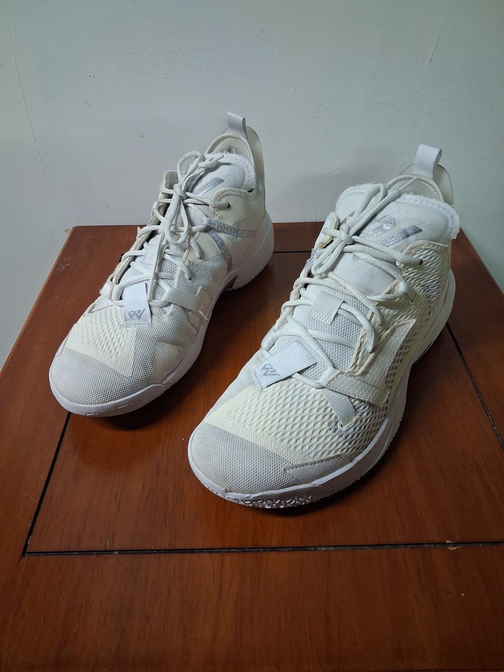 Jordan Women's Cream/White Athletic Sneakers